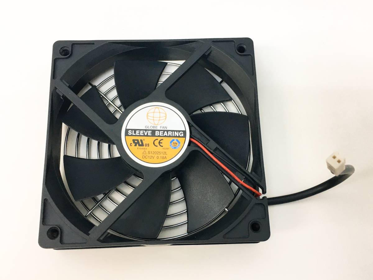 【傷や汚れあり】 パソコン パーツ部品 PCケースファン SLEEVE BEARING タテヨコ120mm x 厚25mm 12センチx12