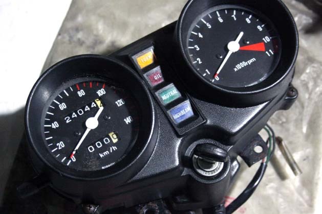 やや傷や汚れあり】ホンダホークⅡメーターAssy 検