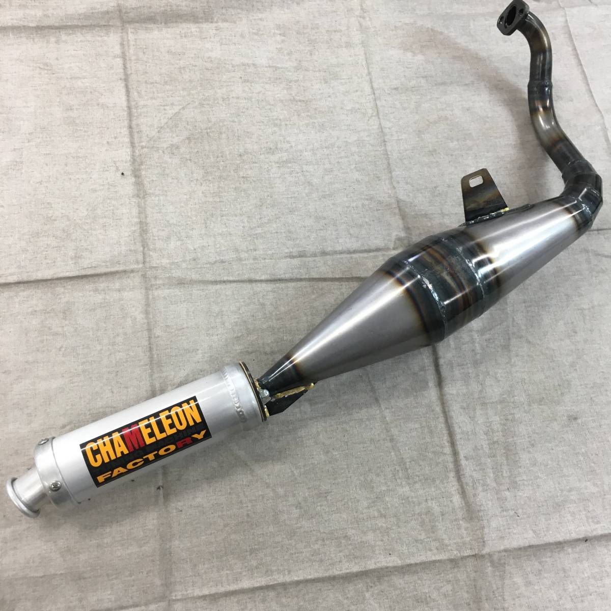 ライブディオAF34*35カメファクボンネビル