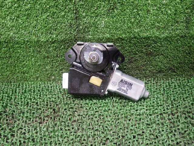 傷や汚れあり】ヴェルファイア DBA-ANH20W サンルーフモーター 63260