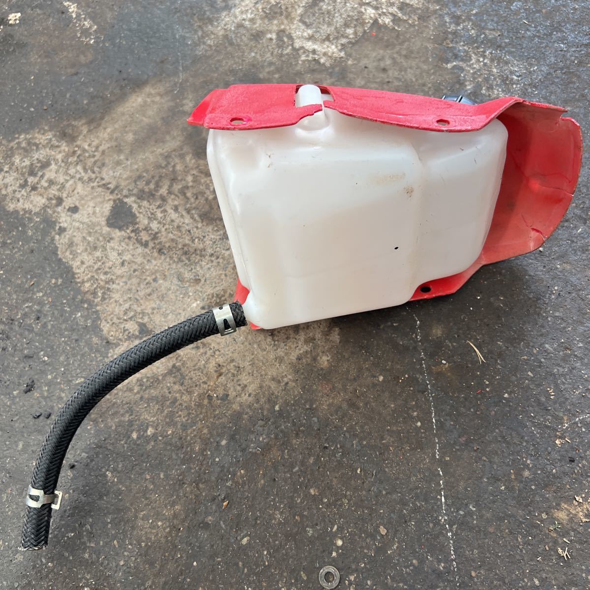 ホーク ガソリンタンク 黒 角用＋メッキ蓋＋キャップ /ブラック やかん ホーク ガソリンタンク 黒 角用＋メッキ蓋＋キャップ /ブラック