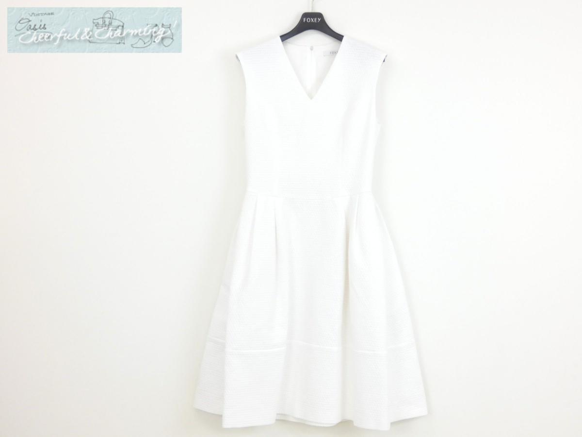 美品FOXEY フォクシーブティック Vネック バロン ワンピース コットン