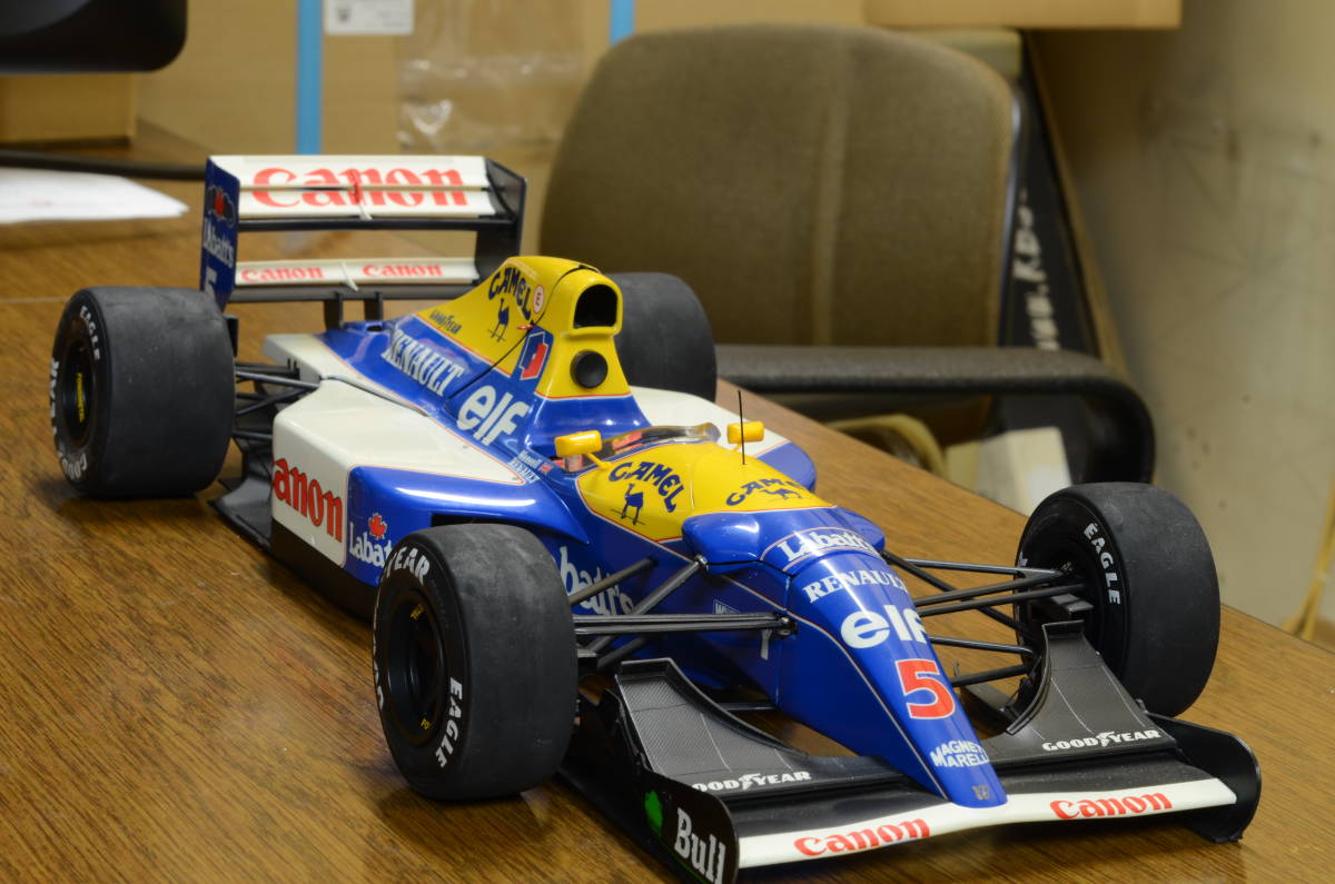 目立った傷や汚れなし】タミヤ1／12ウイリアムスルノーFW14B