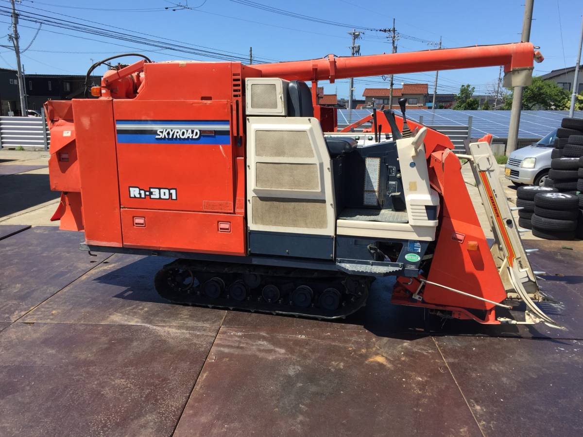 SOLD OUT】クボタ コンバイン R218S スカイロード 2条刈 18馬力 グレン