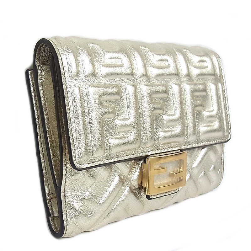 未使用】フェンディ FENDI 2つ折り財布 レザー バゲット シャンパン 