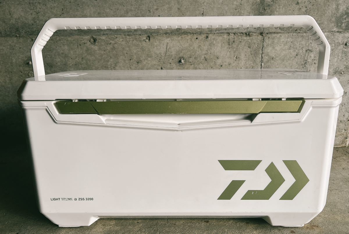 ダイワ(DAIWA) クーラーボックス ライトトランクα GU3200 ブ