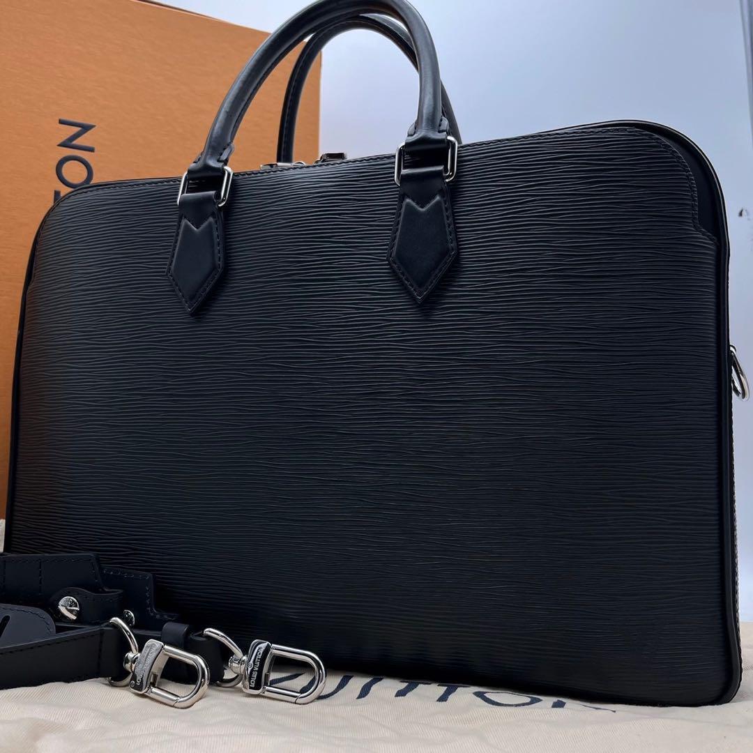 ルイヴィトン A4可 ソルボンヌ ノワール エピ ビジネスバッグ