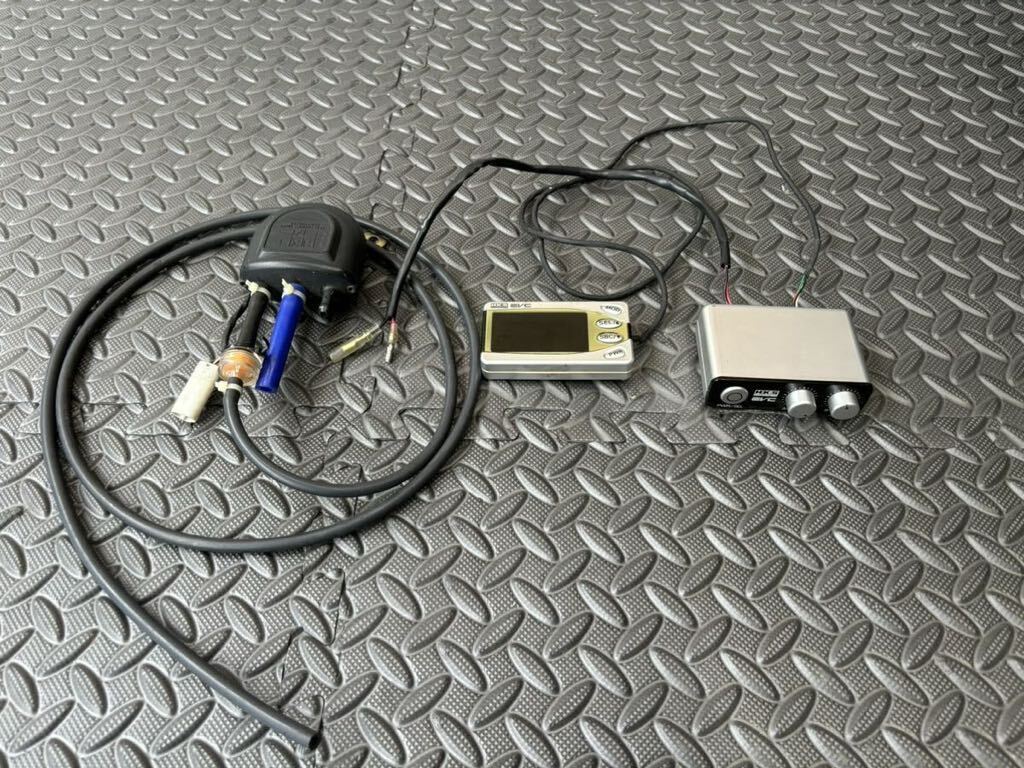 HKS EVC4 ブーストコントローラー（傷や汚れあり】○HKS EVC4