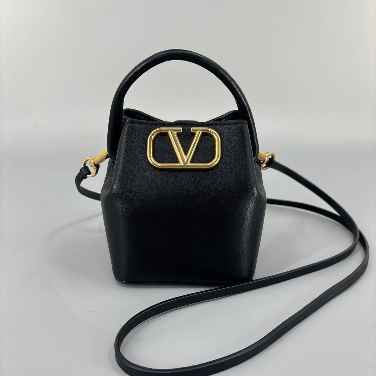 ヴァレンティノ　スエードスタッズショートブーツ 41 (26cm) メンズ 国内即発】VALENTINO ロックスタッズブーツ (VALENTINO/ショート