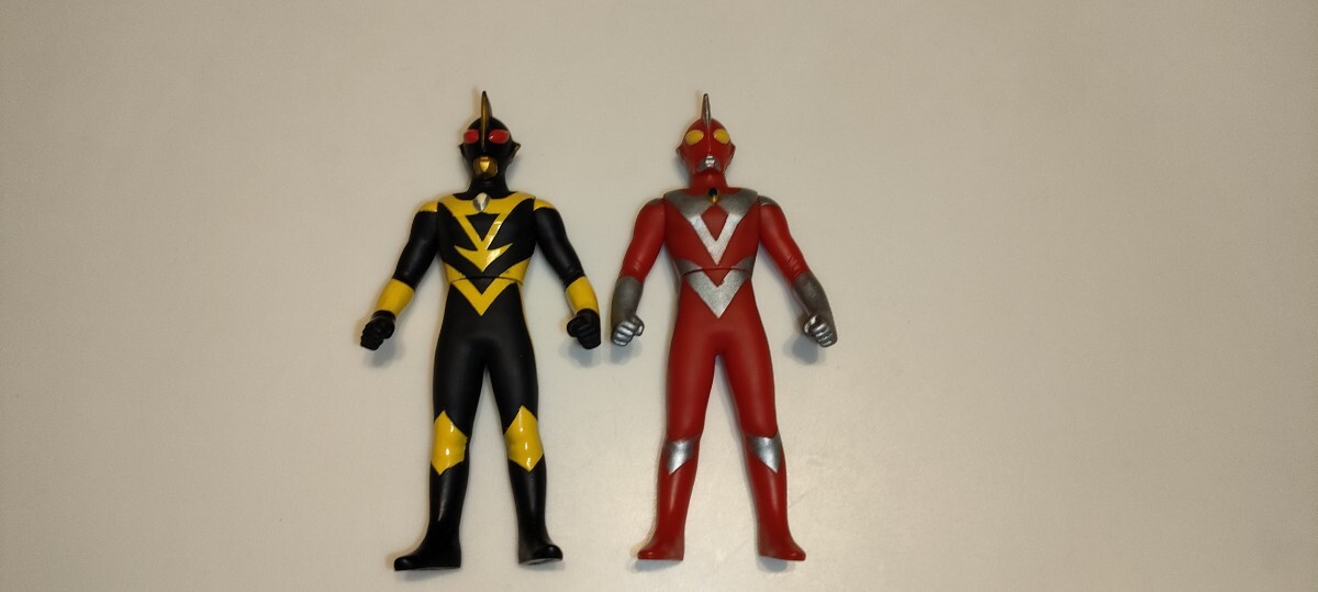 ソフビヒーロー ウルトラマン(バラ売り⭕️) 傷や汚れあり】ウルトラマン対決セット ソフビヒーロー プレイヒーロー