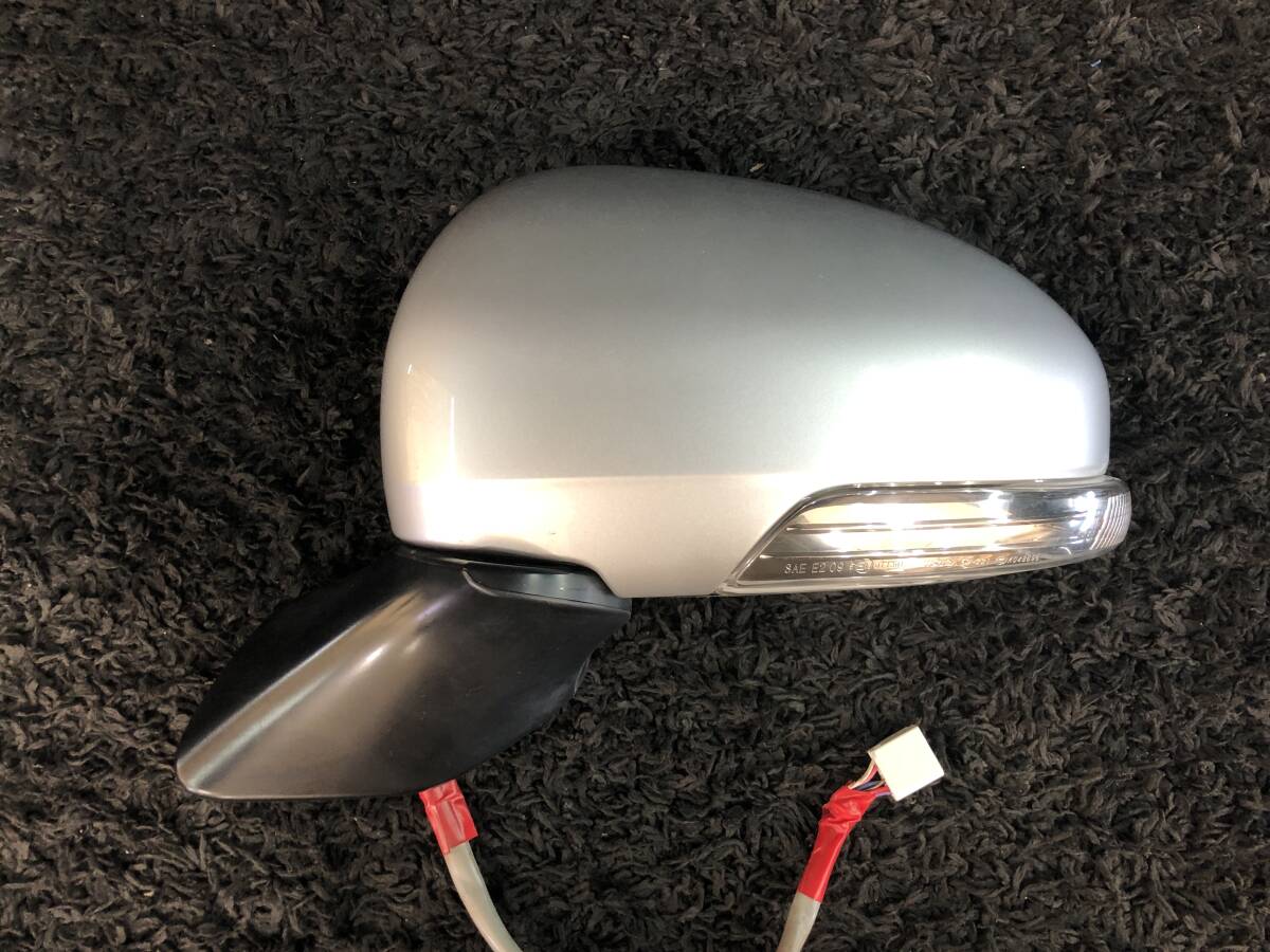 30プリウス 左右 ドアミラー サイドミラー SAE E2 07 ミラー