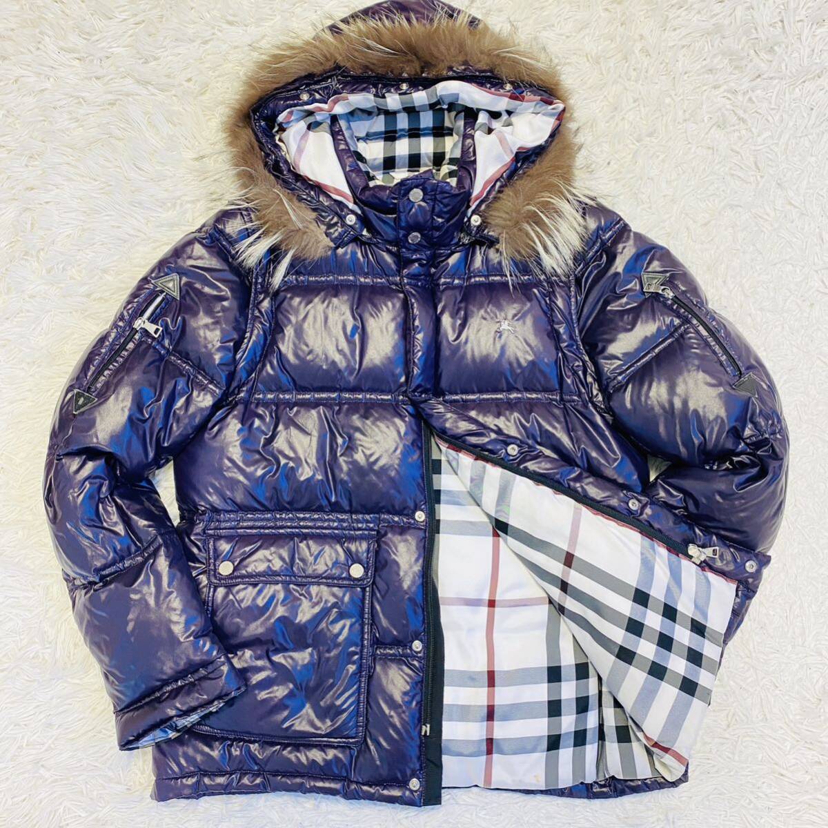 未使用 BURBERRY BLUE LABEL ダウンベストノバチェック ファー 未使用 BURBERRY BLUE LABEL ダウンベストノバチェック ファー