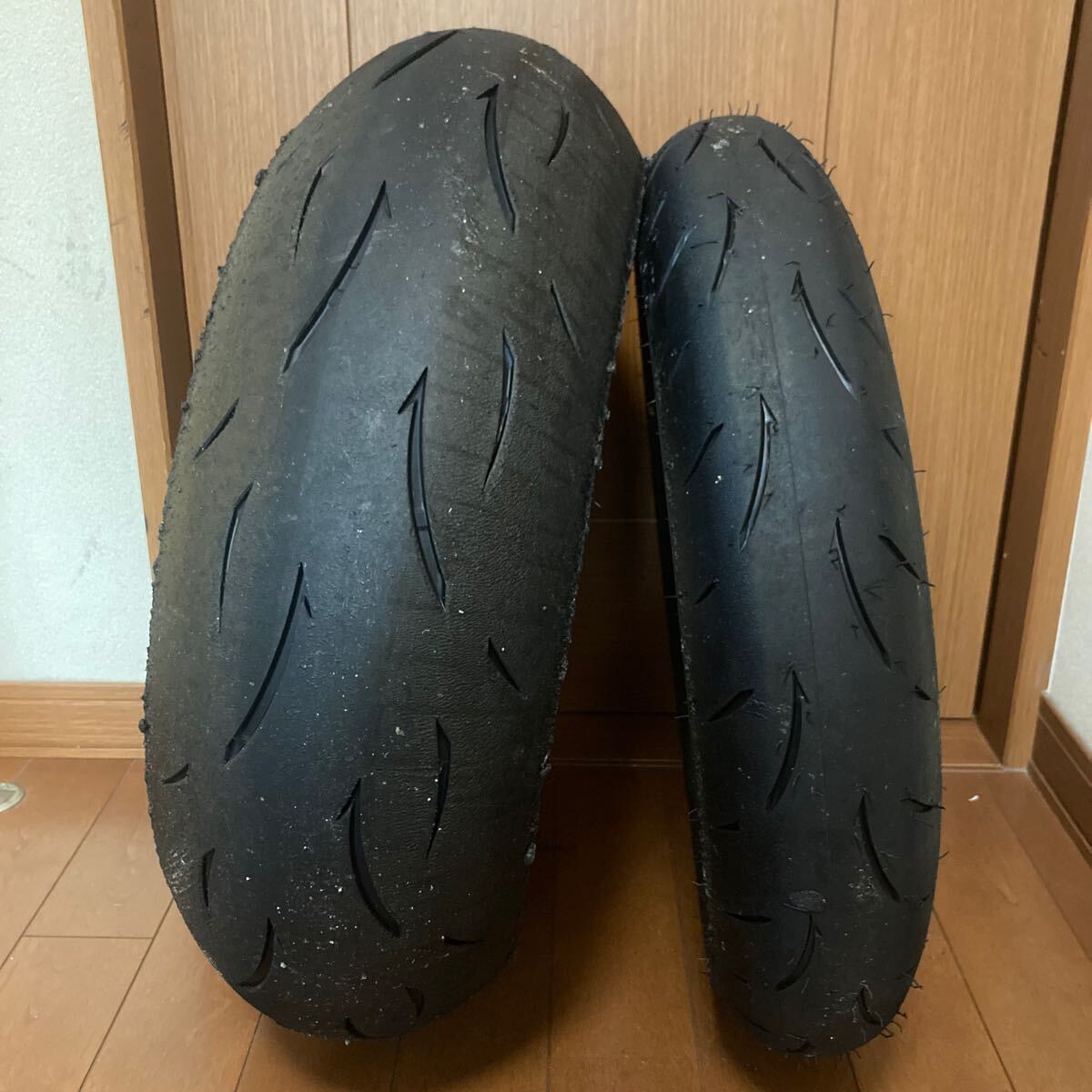 ピレリディアブロスーパーコルサSPV3 120/70ZR17190/55ZR17 DIABLO™ Supercorsa V3 SP New - バイク タイヤ | Pirelli