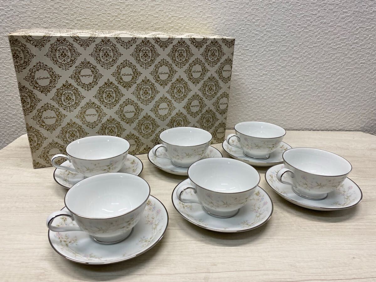 ○ ノリタケ×松任谷國子「カップ&ソーサー 2客」Noritake ○ ノリタケ×松任谷國子「カップ&ソーサー 2客」Noritake