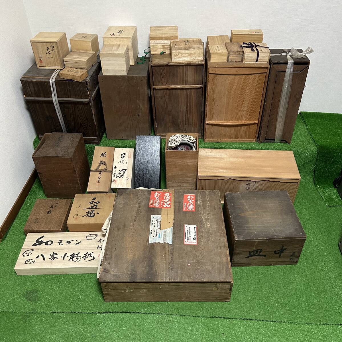蛇籠 黒柿四方香合 蛇籠 黒柿四方香合（黒柿【香合】 | 天野彫刻欄間店）