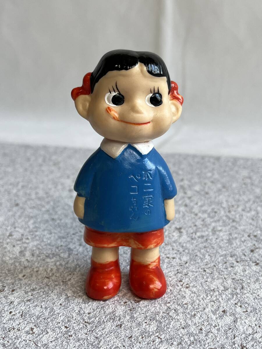 ♪1円~不二家 雨の日 ペコちゃん人形 ♪1円~不二家 雨の日 ペコちゃん人形