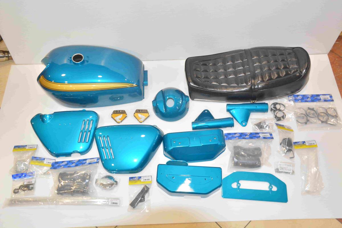 新品 ホンダ CB750 K0 K1 リアフェンダー 80100-300-030 新品 ホンダ #CB750 K0 K1 リアフェンダー 80100-300-030｜Yahoo