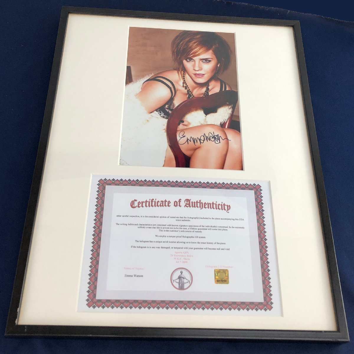 最新作，2025 Emma Watsonエマ・ワトソン☆直筆サイン写真☆証明書COA◇