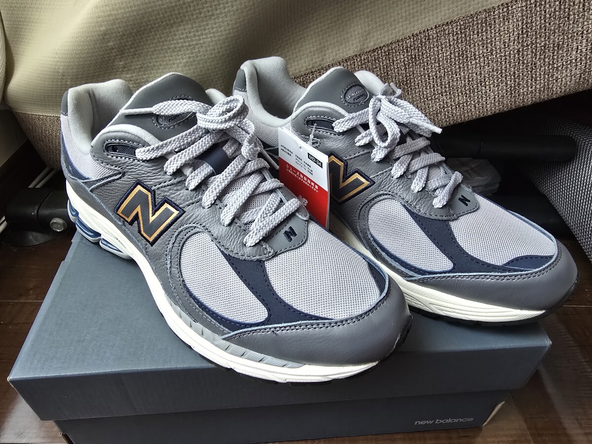 新品】新品箱付き 【ニューバランス 574 28cm】 New Balance ML574DAW 