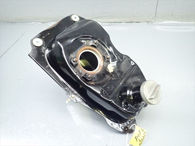 JF56 PCX から取り外し フューエルタンク 燃料タンク タンク 純正 中古