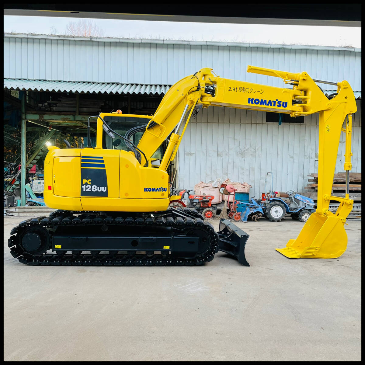 KOMATSU コマツ PC128UU-8 ユンボ 油圧ショベル コンマ45 倍速 エアコンキャビン バックカメラ 下取り可能 整備済み 茨城県石岡市発の1番目の画像
