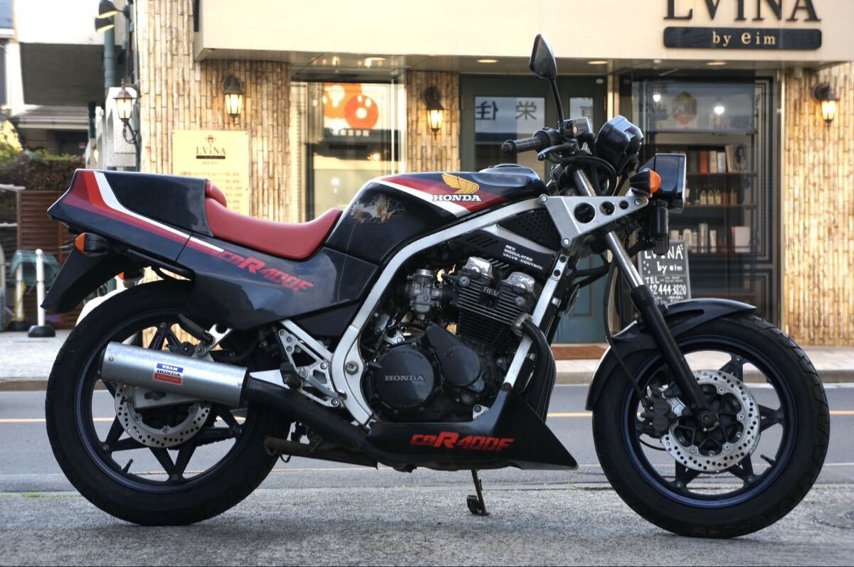 ☆CBR400F☆ワンオーナー走行わずか1380km☆フルオリジナル☆不動車☆エンジン初爆確認☆部品取りorレストアベース車両にの1番目の画像