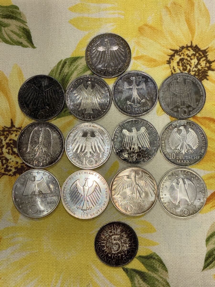 内田有紀　1993年〜1998年 大量　切り抜き　ファイル　2冊　120P 内田有紀 1993年～1997年 大量 切り抜き ファイル 1冊 80P の商品詳細