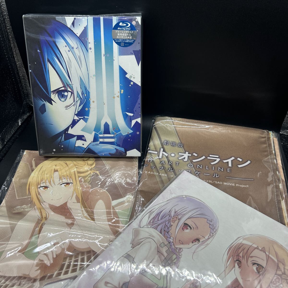 新品】ソードアートオンライン 10周年記念 描き下ろしイラスト ブック 