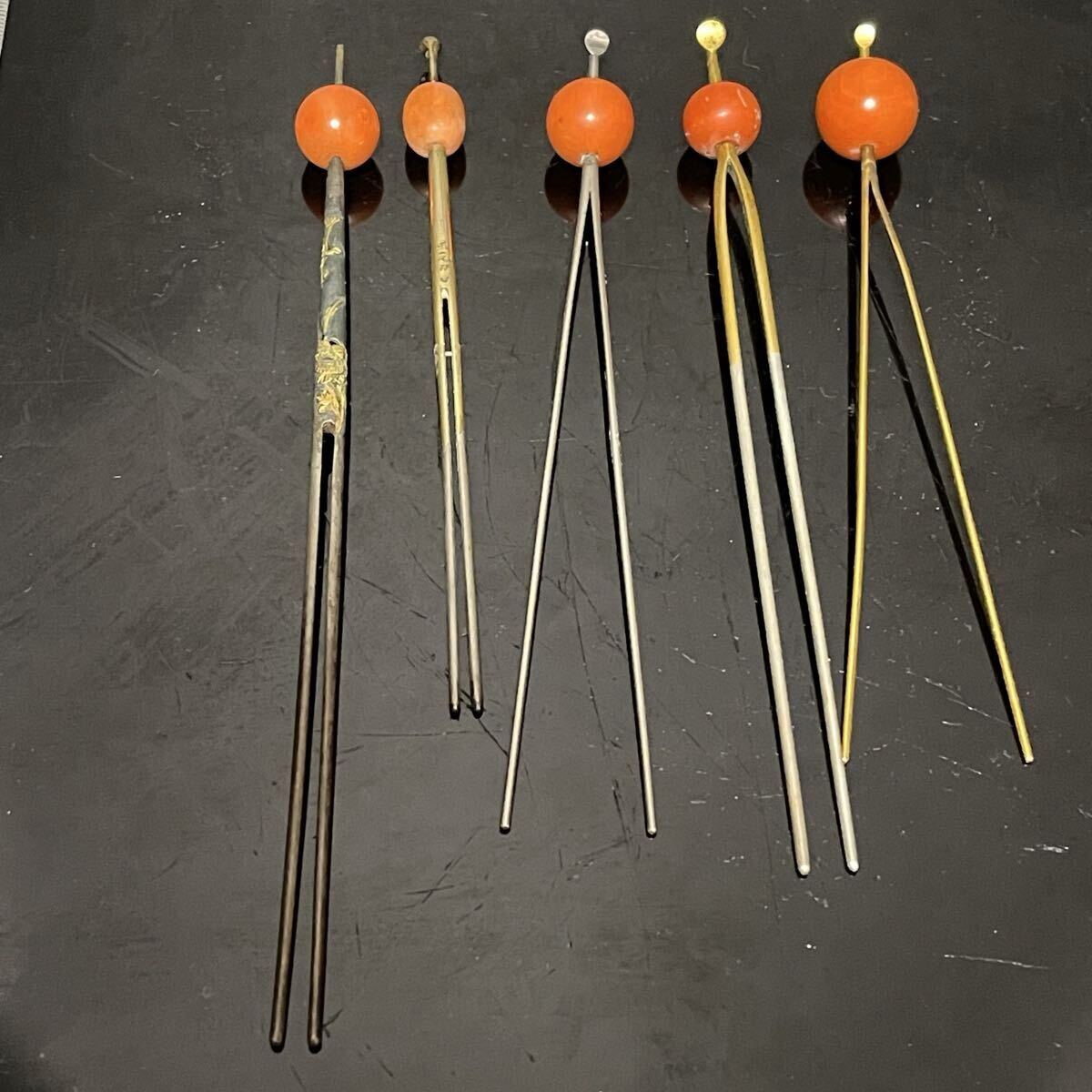 中古】【蓮華】昔のかんざし 簪 櫛 笄 鼈甲 珊瑚 螺鈿 髪飾り 和装小物