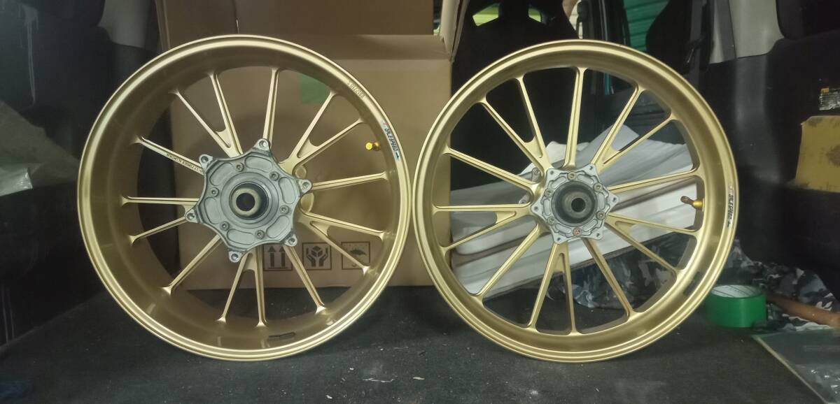 中古】CB1300 SC40・SC54用 ゲイルスピード タイプC ポリッシュ