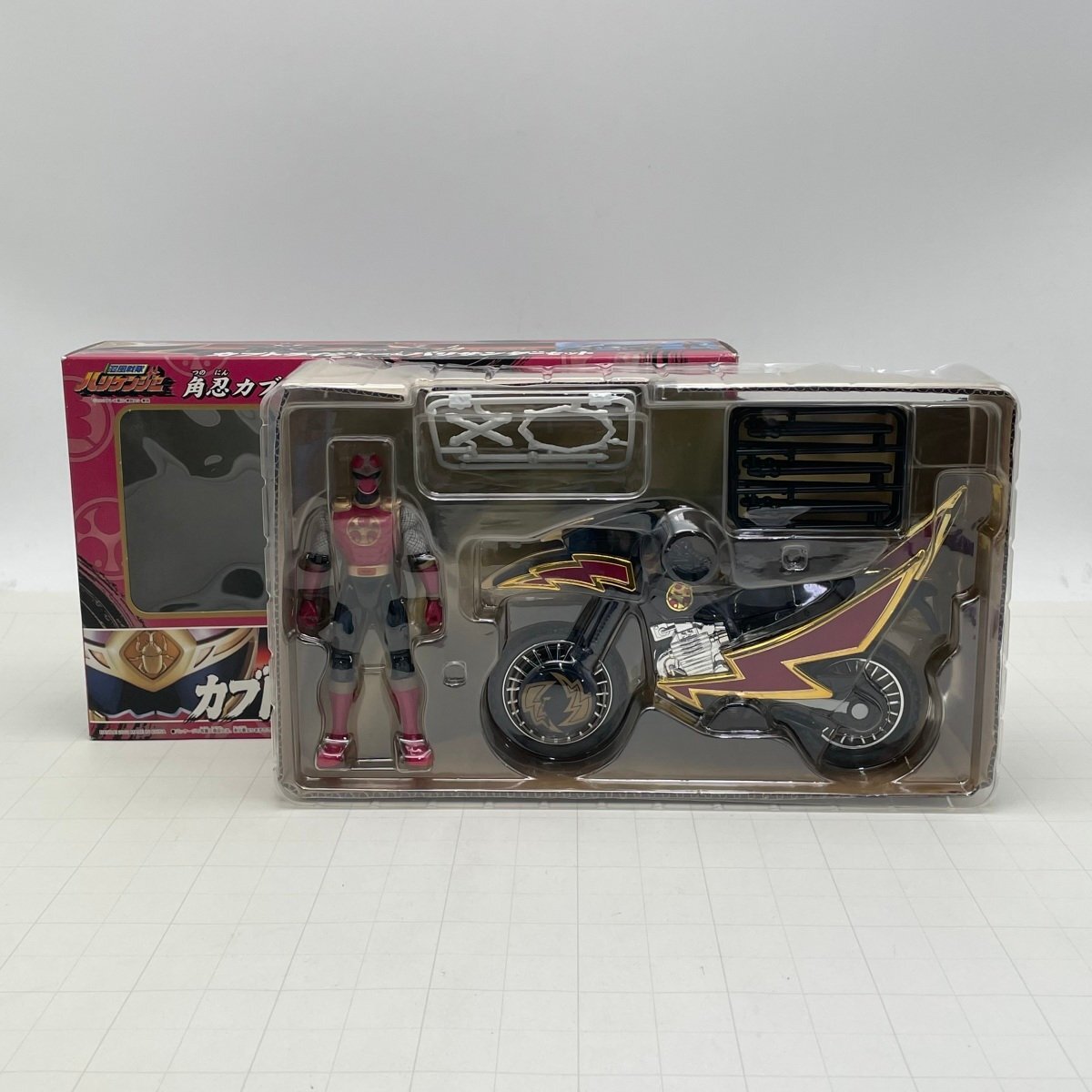美品 忍風戦隊ハリケンジャー 公式 カブトライジャー 本革 忍