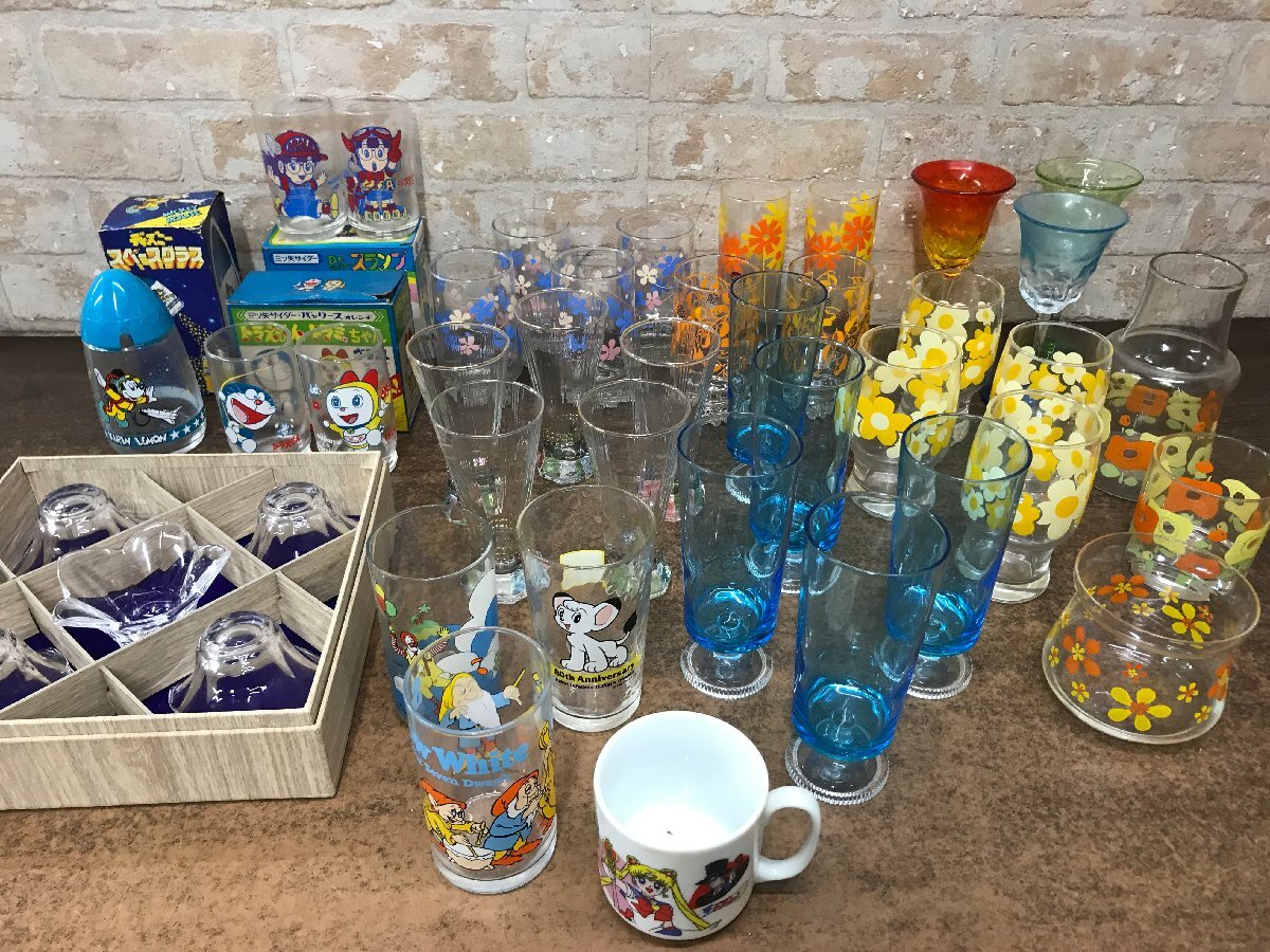 古いお店の在庫】未使用 古い在庫 水森亜土 猫 ペンたて 陶器 人形