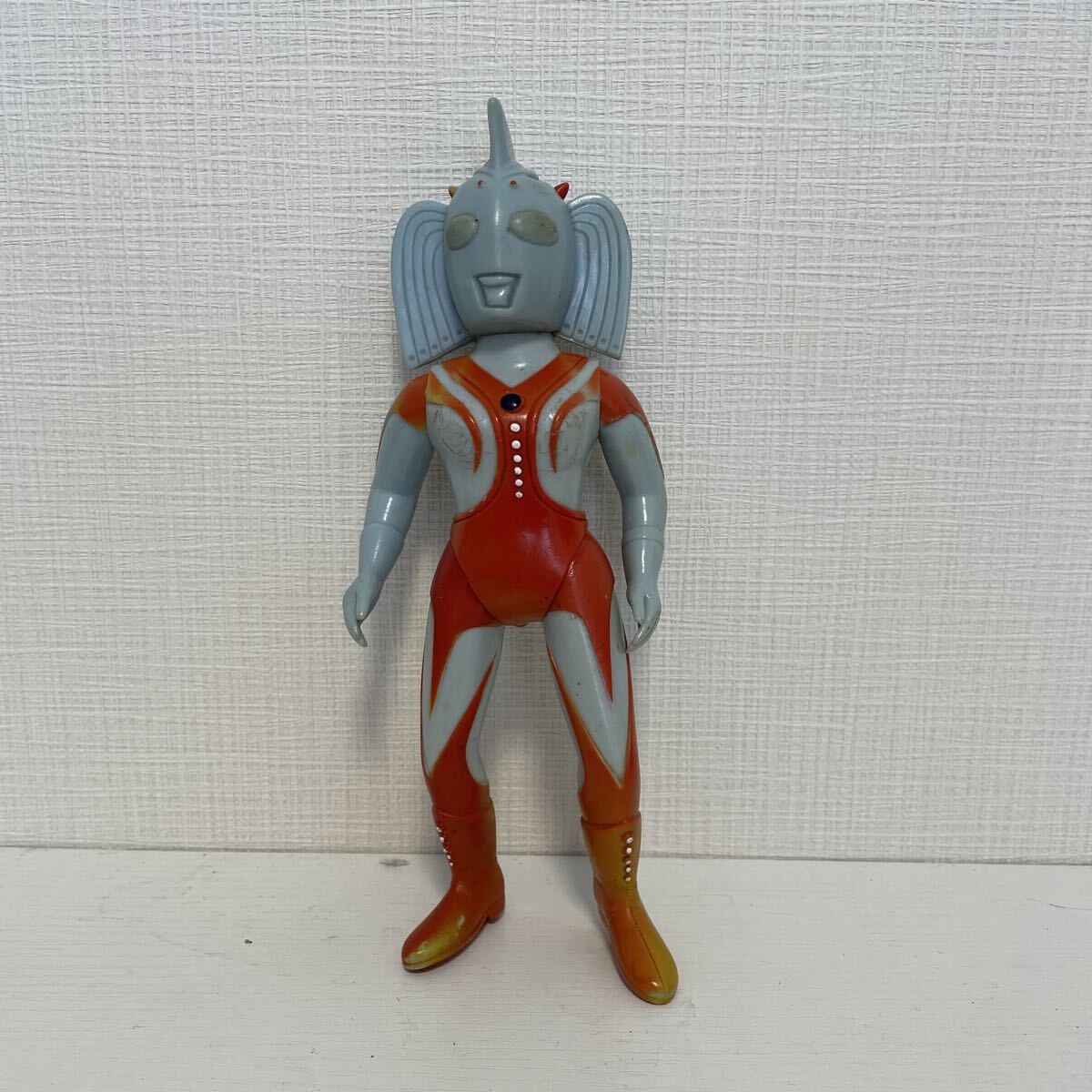 中古】当時物 ウルトラの母 ブルマァク ソフビ 送料無料 の落札情報