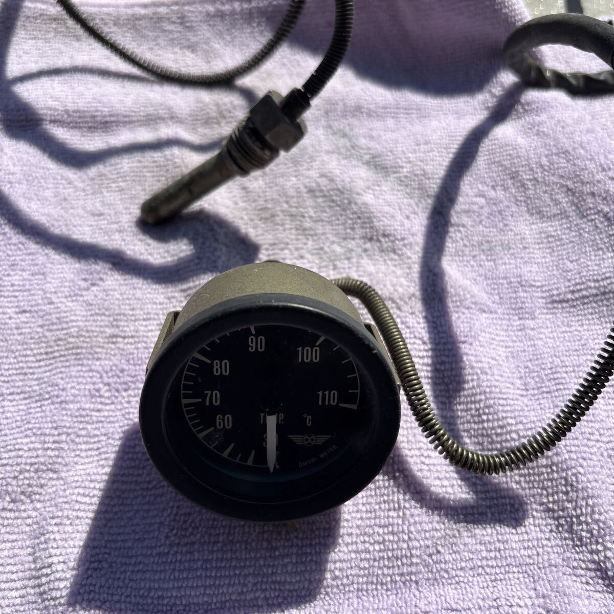 センサー欠品!! 大森 電子式 油温計 52Φ 52パイ 52mm 本体のみ 白 