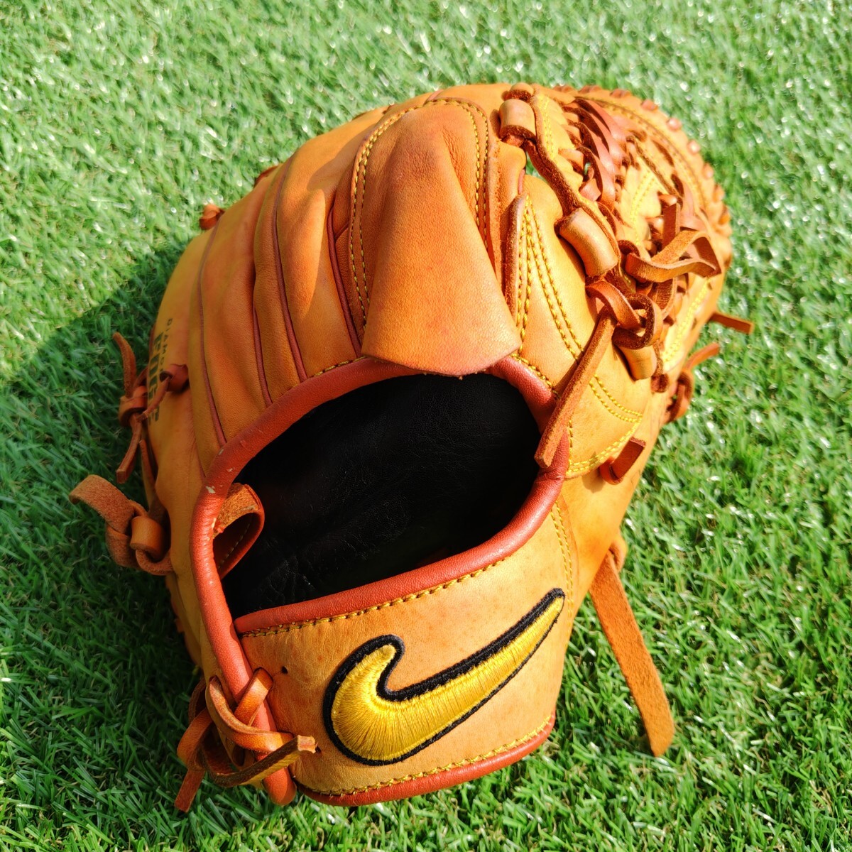 新品】未使用 ナイキ 硬式 グラブ 松坂モデル 投手 グローブ 野球