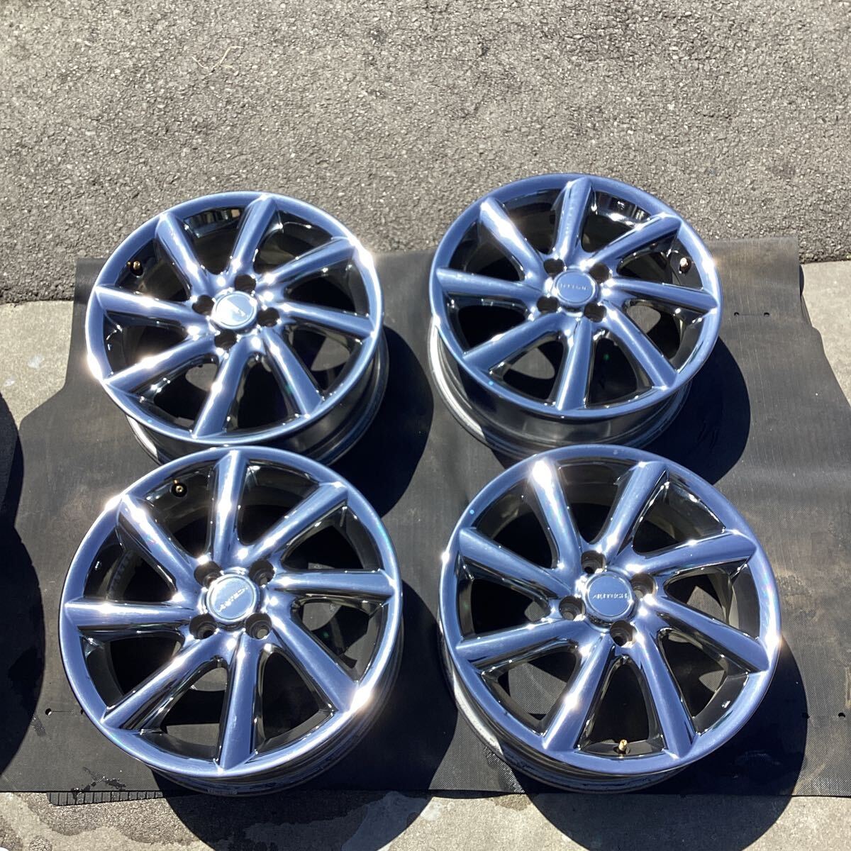 日産 キューブ BZ11 純正 アルミホイール 15-5.5J 50 195/55R15 タイヤ