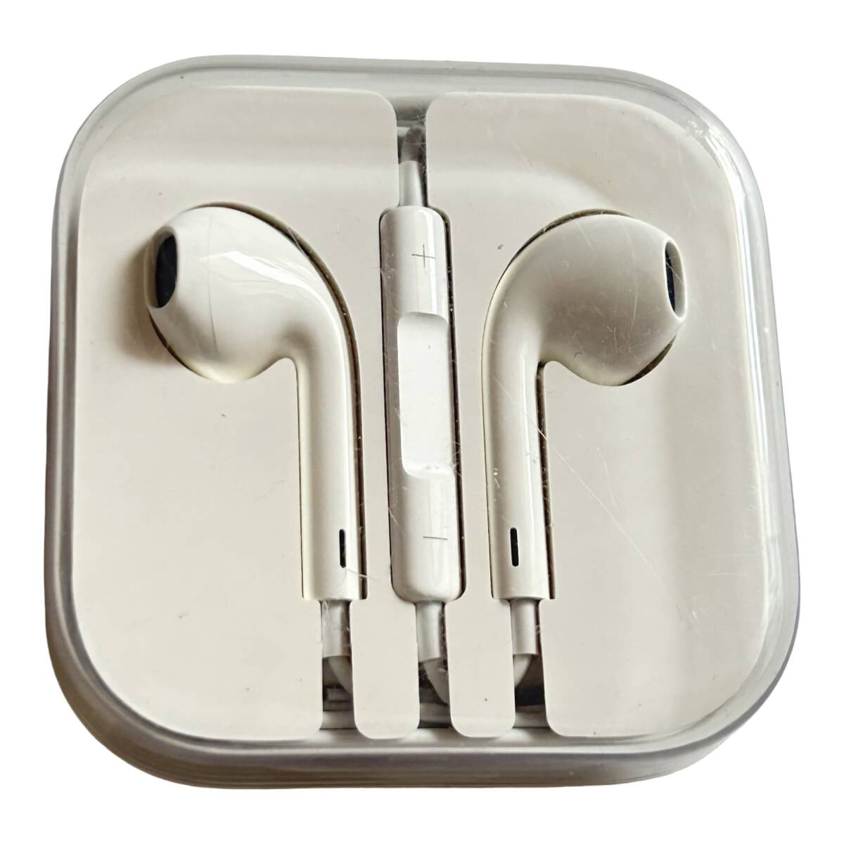 美品Apple純正カナル型イヤホン ME186FE/A アップルレア廃盤 In Ear