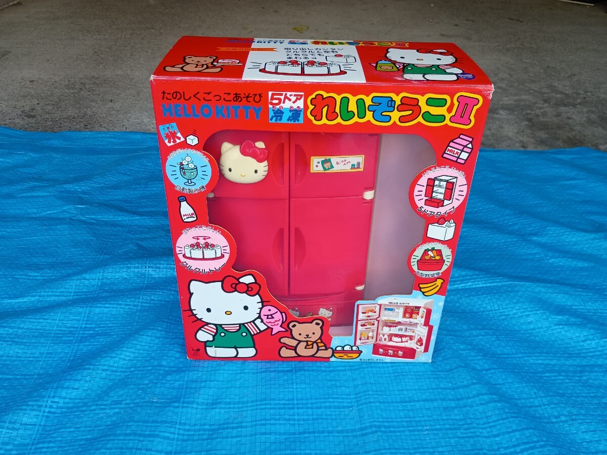 中古】ハローキティ ままごとトントン ママ キッチン れいぞうこ 