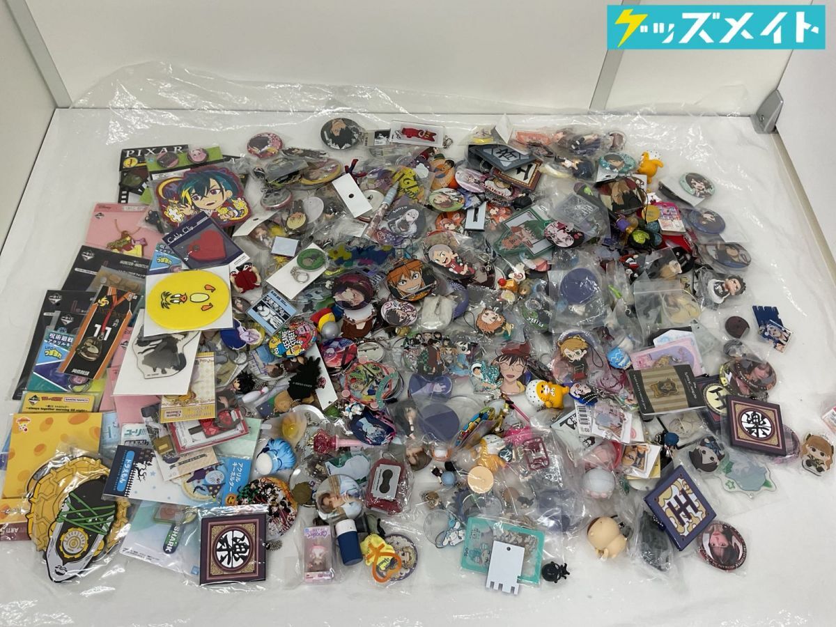 中古】黒子のバスケ 黒バス J WORLD TOKYO JW 限定 缶バッジ 伊月俊 伊