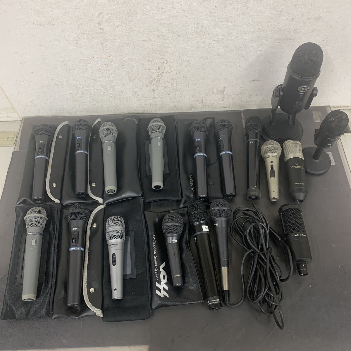 中古】780747s【SONY ダイナミックマイク F-V650P 2点】金・銀ペア