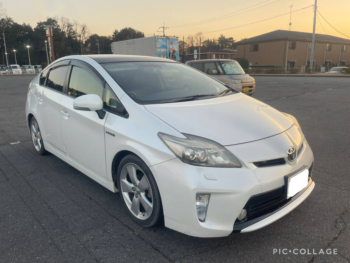トヨタ.アクアNHP10□PRIUS-C純正USルーフアンテナ□北米仕様AQUA米国
