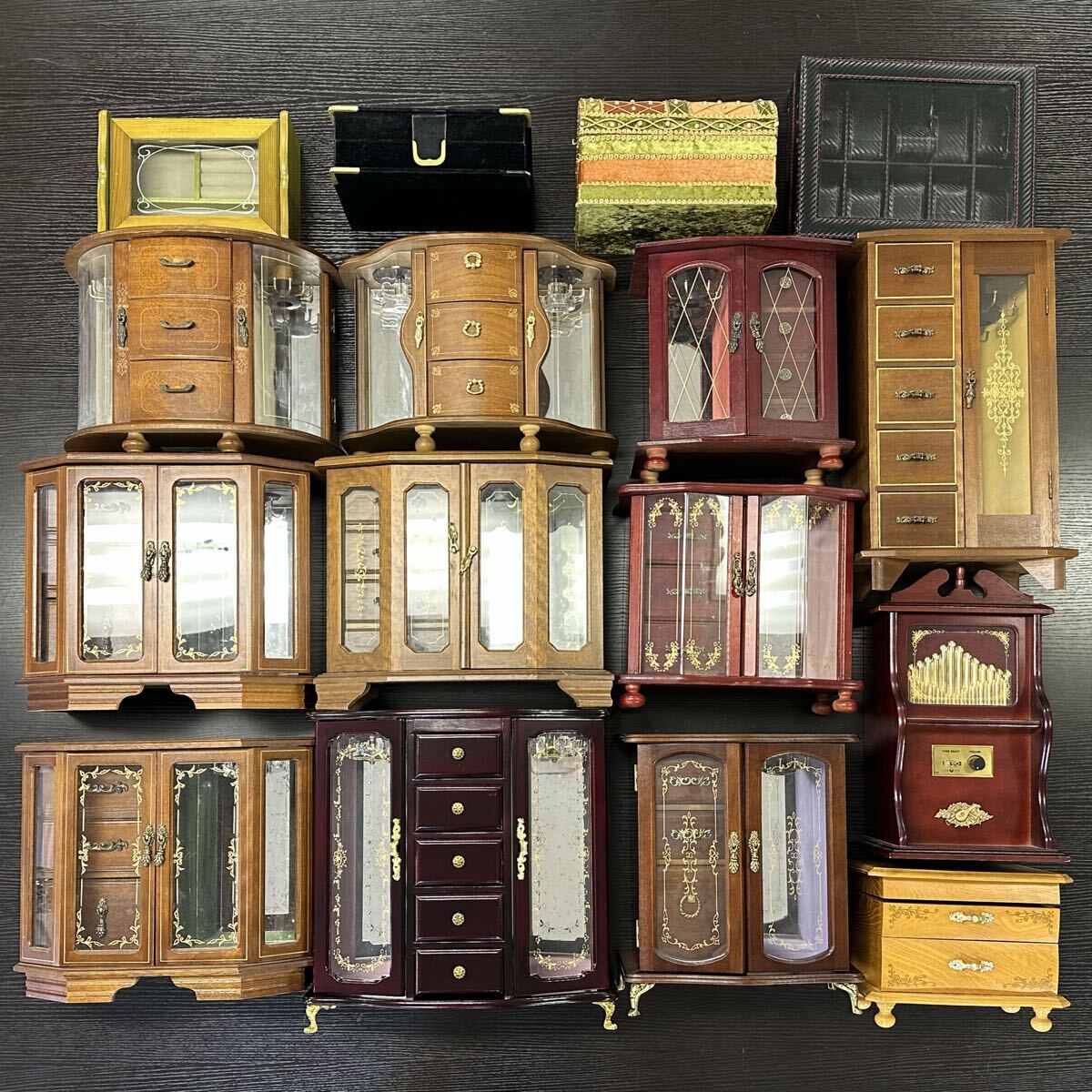 SANKYO オルゴール ベルボックス 蜂のベル付き ジュエリーボックス 三