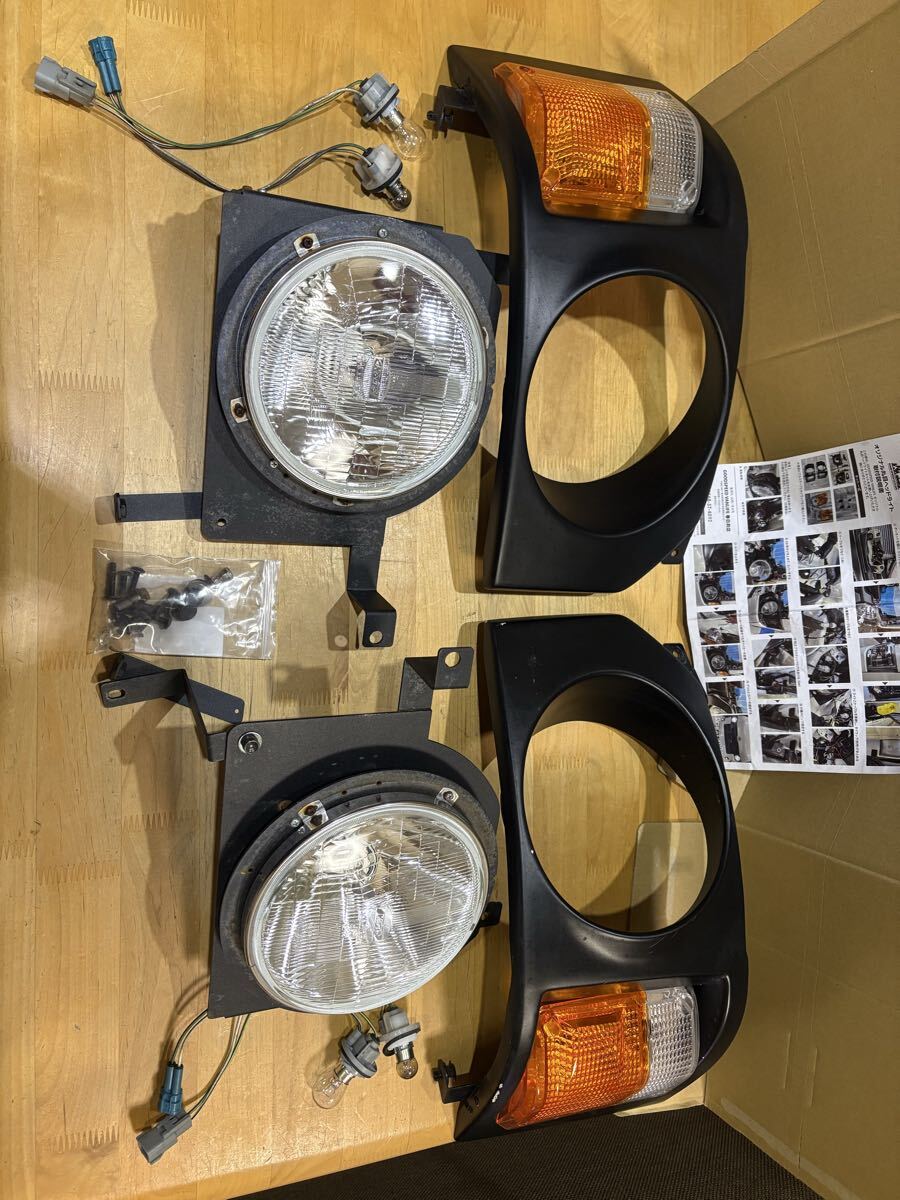 新品】ハイエース 200系 トヨタ純正LEDヘッドライト左右set ダーク