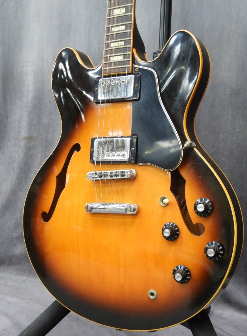 Aria ES-345 ES-335タイプ セミアコ ハードケース付き アリア エレキ