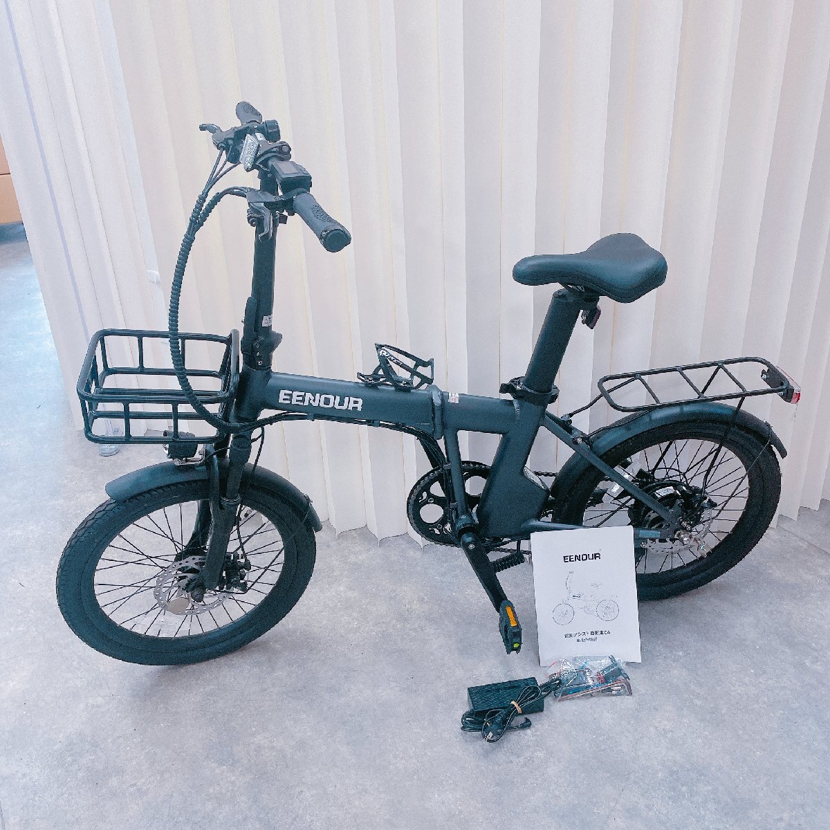 新品】フェラーリ 折りたたみ自転車 20インチ シマノ 7段変速 送料無料