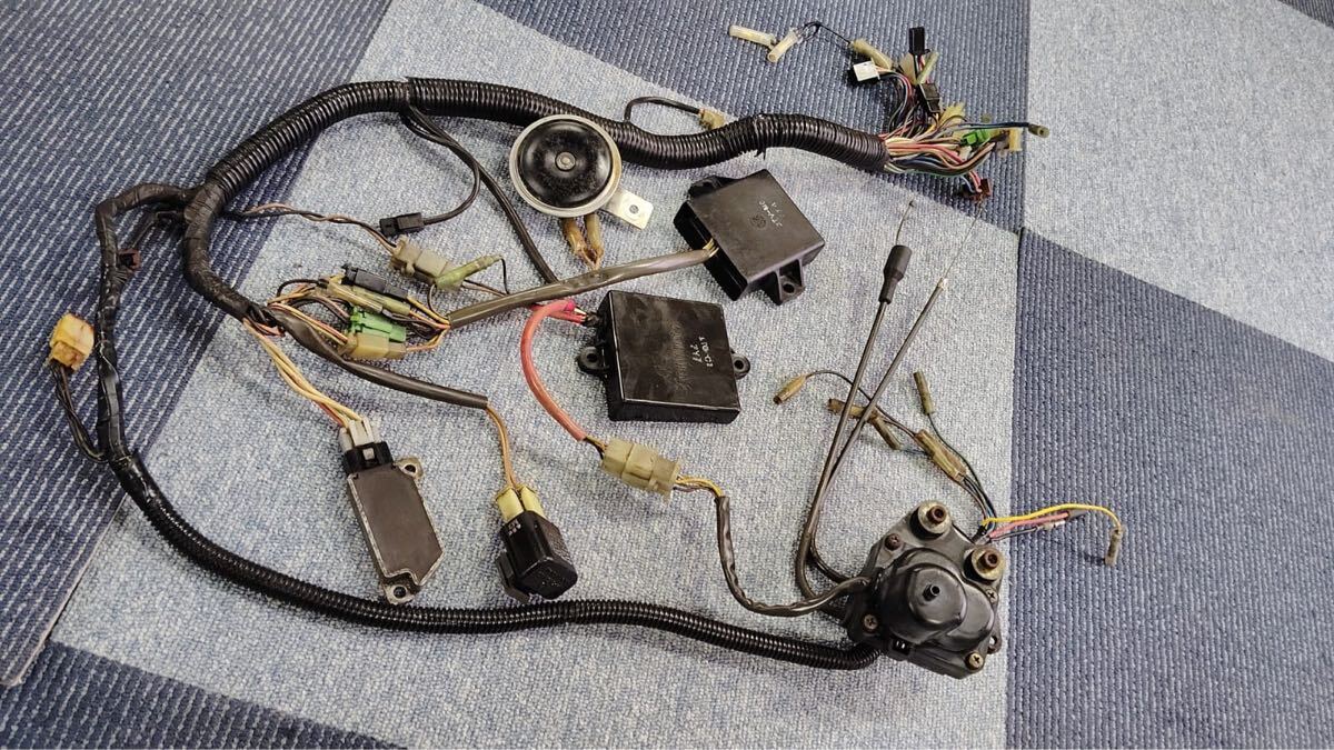 YEC CDI TZM TZR50R RZ50 実働 変換ハーネス付きの落札情報詳細