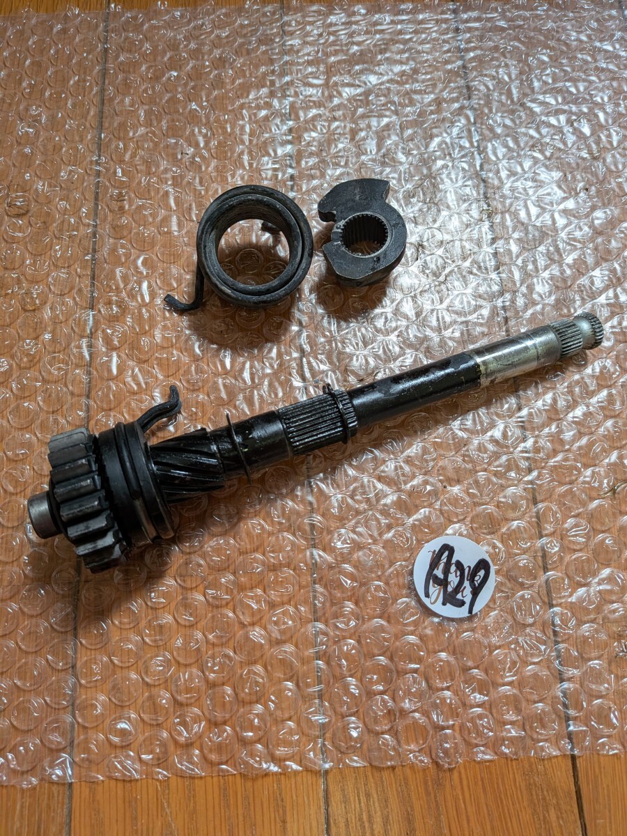 CB400Tエンジン外し.キックシャフト.キックスターターシャフト
