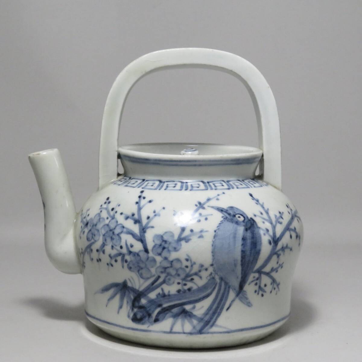 京焼　清水焼　名工　【吉川充】造　青白磁　獣足　花入れ　花器　共箱　個展出品作品 美術品】∇花∇【吉川充】作 青白磁水注 共箱付の落札情報詳細 - Yahoo