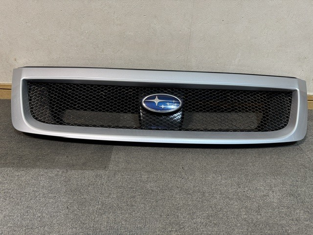中古】ラスト1個 スバル フォレスター 純正 フロントグリル マット