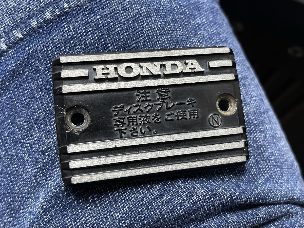 新品】☆マーシャル☆HONDA系 黒マスターシリンダーカバー フロント
